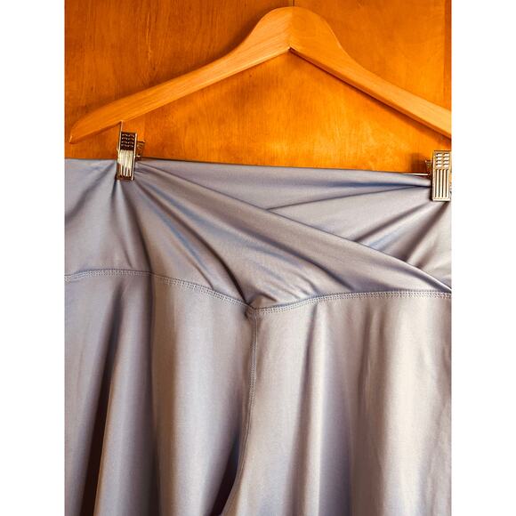 ProPlayer Women's Plus Size Yoga Flared Legs Pants Lichen Blue Size 3X NEW - Picture 3 of 7